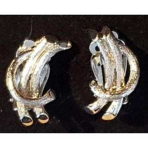 Pair of Vintage Kramer Silver Tone Abstract Clip On Earrings, Classic Earrings